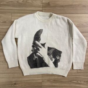 American Vintage White and Black Graphic Men's Sweater